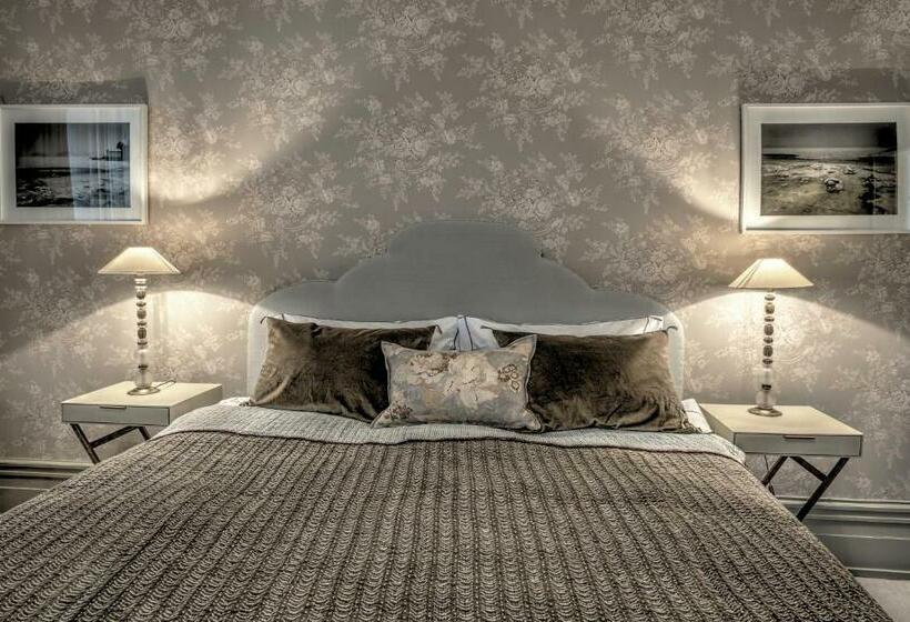 スタンダードルーム, Camillas Hus