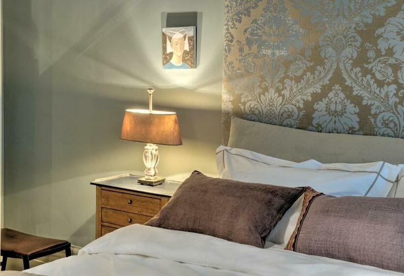 ジュニアスイート, Camillas Hus