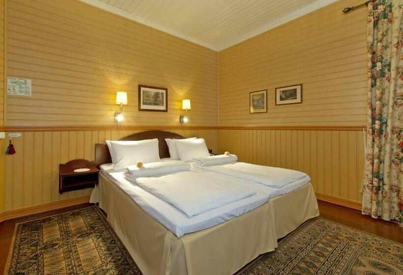 Pokój Standard, Dalen