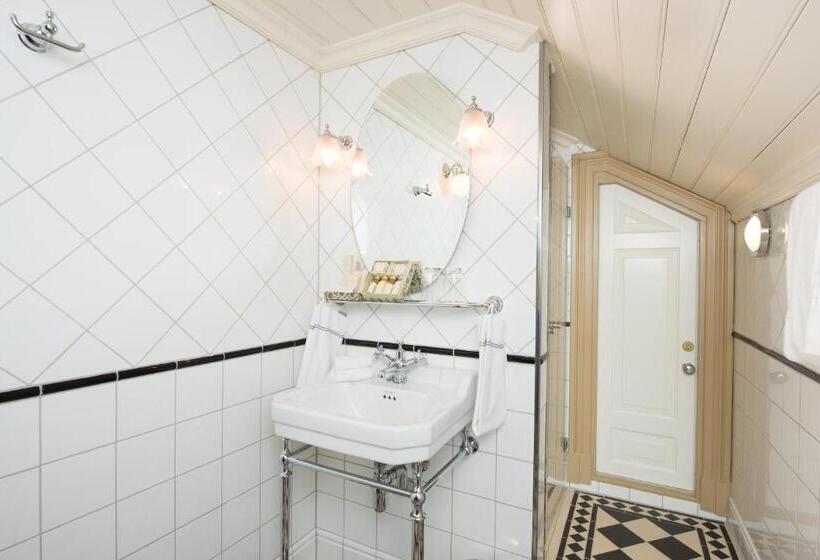 Pokój Standard, Dalen