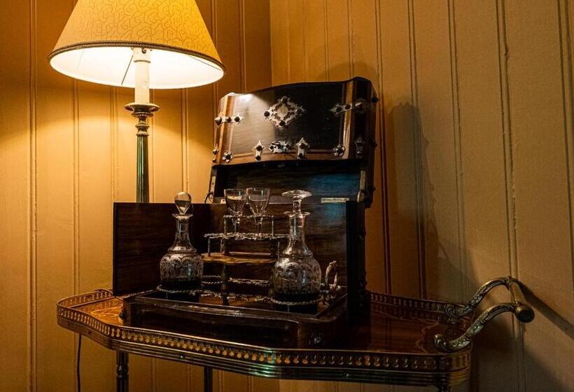 Pokój Standard, Dalen