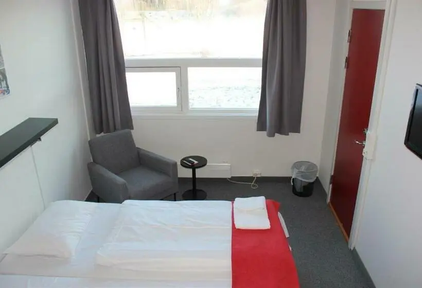 Standard Yhden Hengen Huone, L Fritidsparken