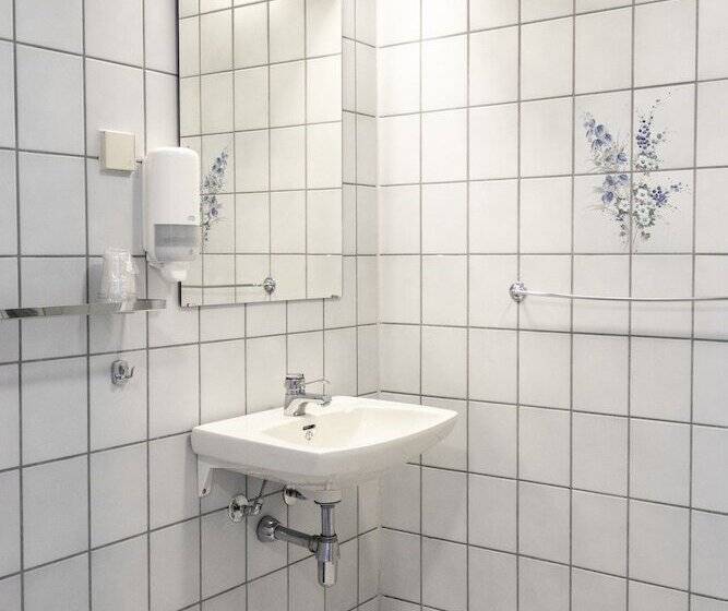 Семейный Номер, L Fritidsparken