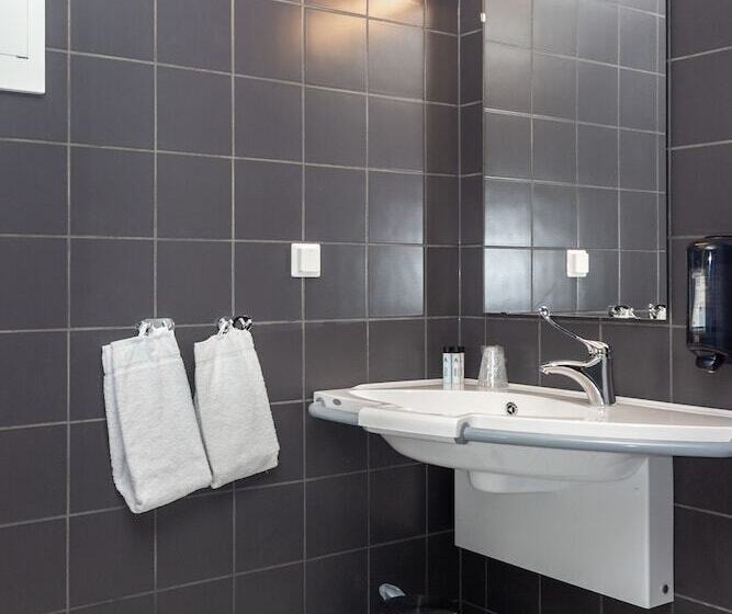 غرفة ديلوكس, L Fritidsparken