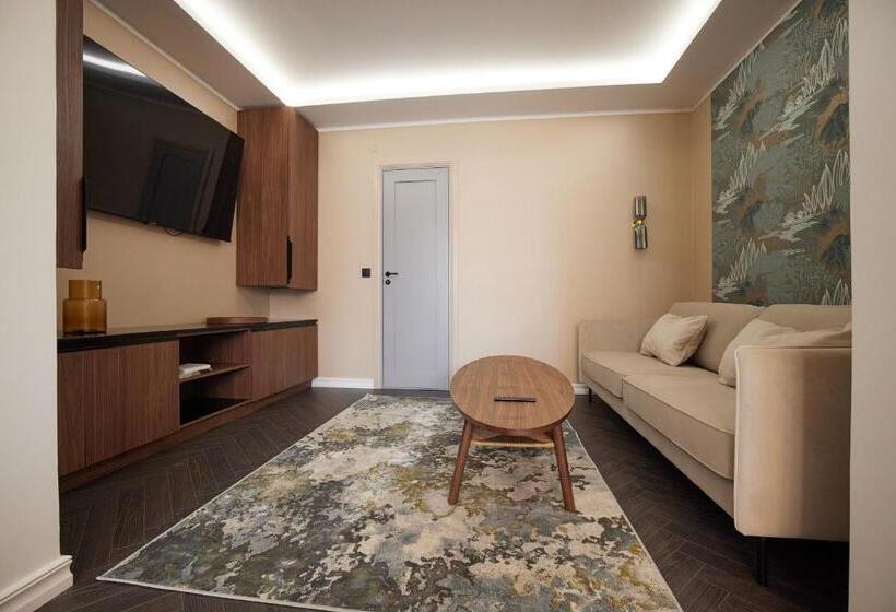 سوییت, L Wesenbergh