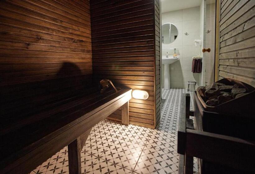 اتاق استاندارد, L Wesenbergh