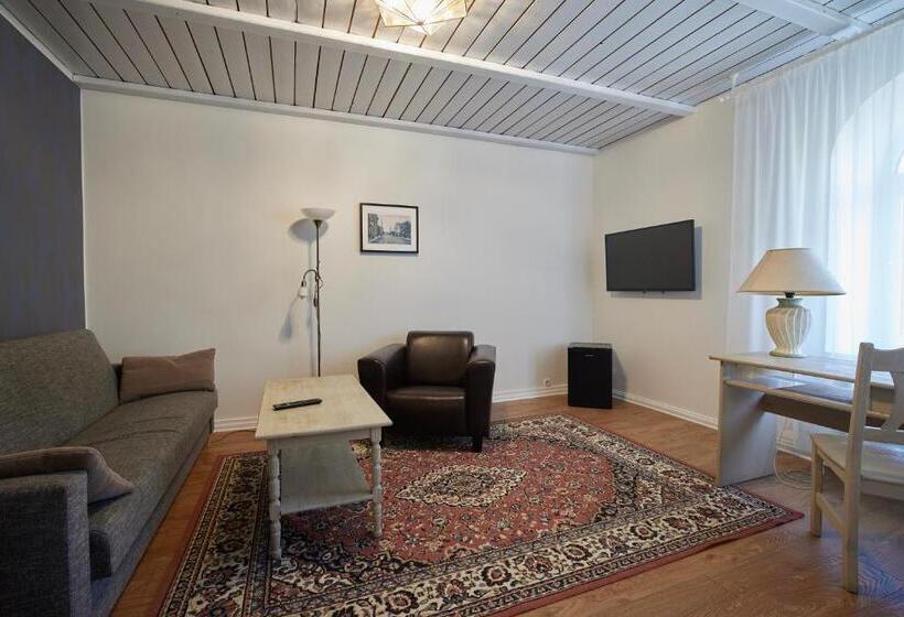 اتاق استاندارد, L Wesenbergh