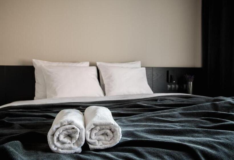 اتاق استاندارد با تخت بزرگ, Maestro Design