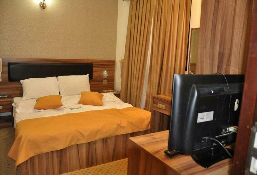 اتاق استاندارد یک نفره, Malito