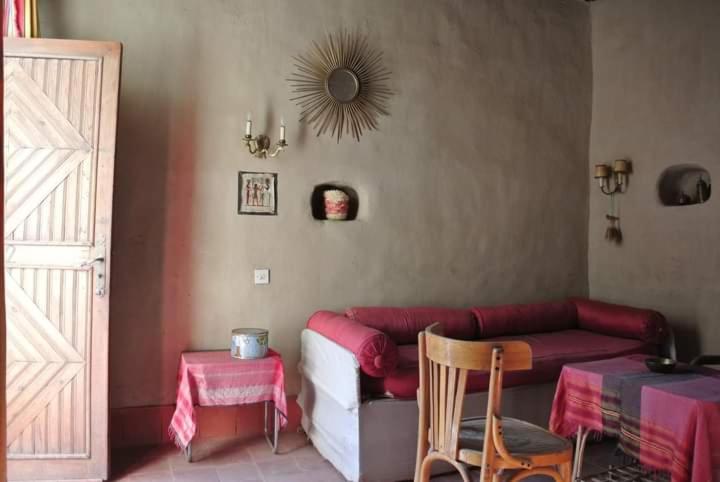 اتاق استاندارد یک نفره, Nour El Balad