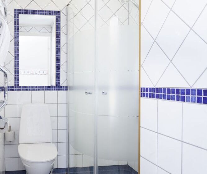 スタンダードルーム, Slottsgården