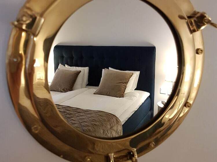 スーペリアールーム, Slottsgården