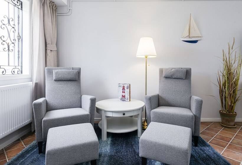 Номер Superior, Slottsgården