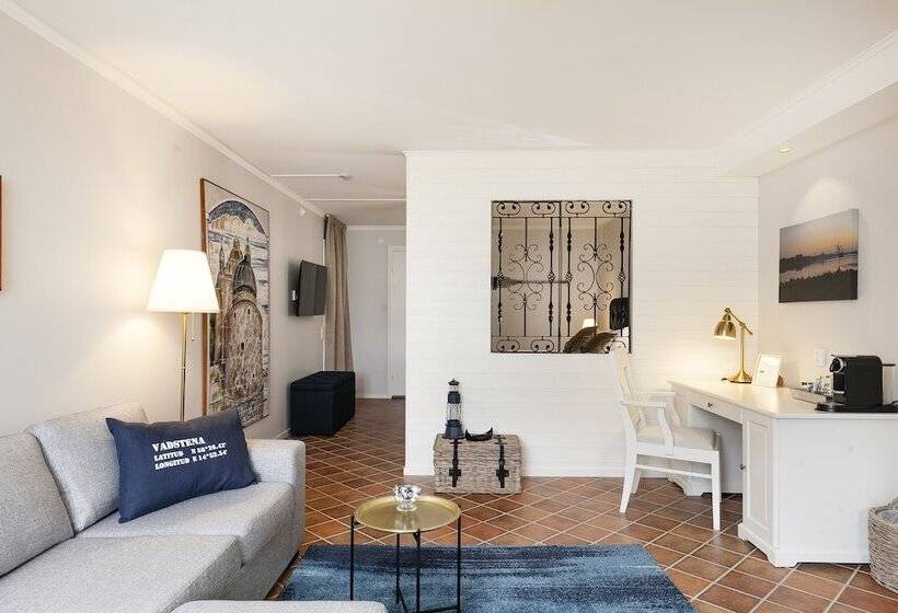 ジュニアスイート, Slottsgården