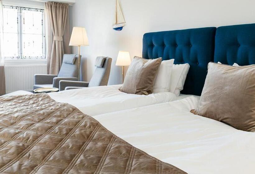 スーペリアールーム, Slottsgården