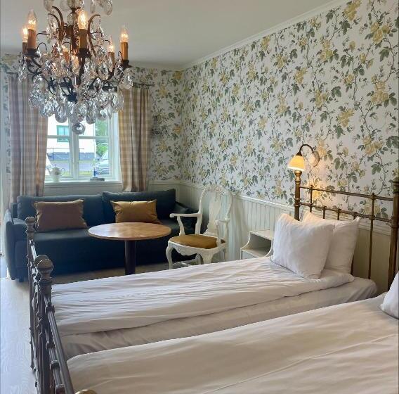 デラックスルーム, Slottsgården