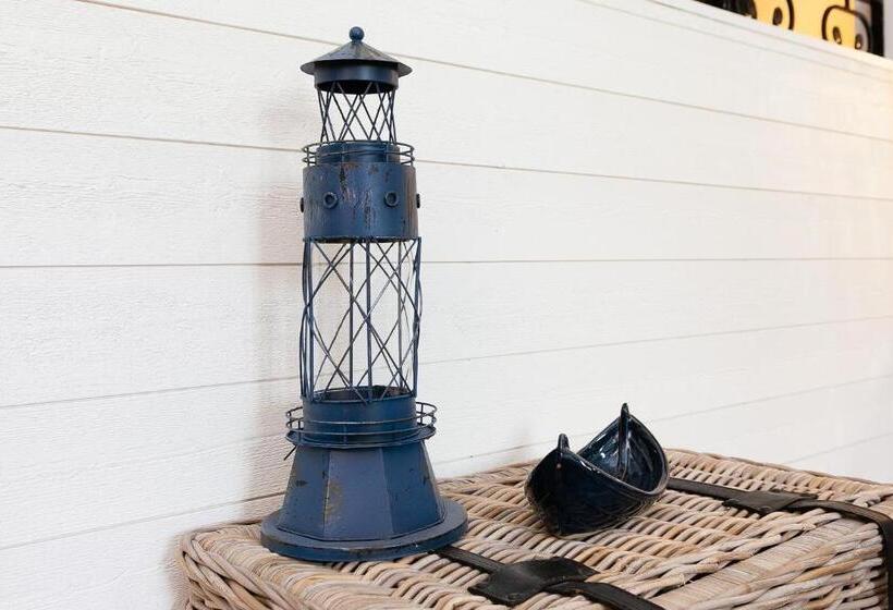 ジュニアスイート, Slottsgården