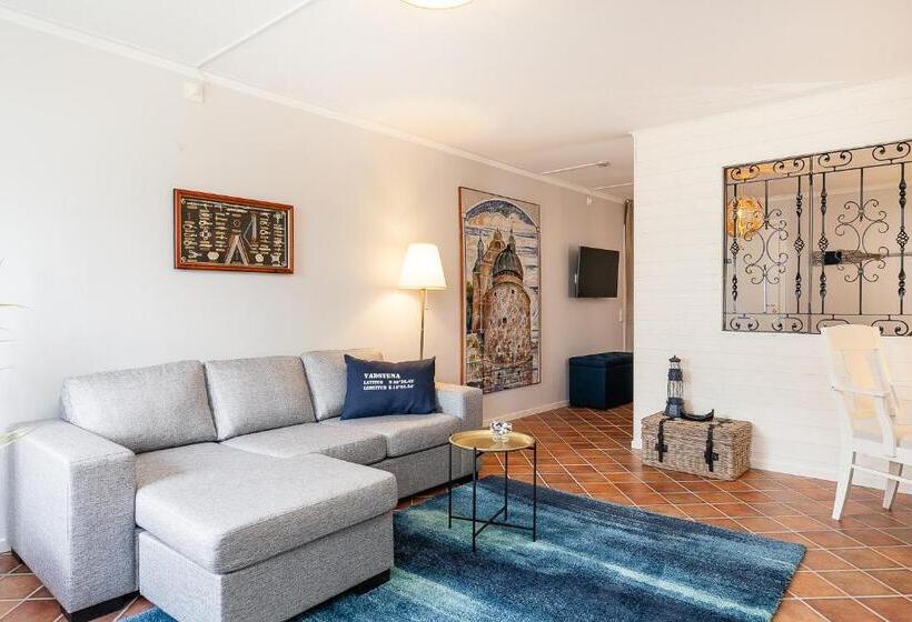 ジュニアスイート, Slottsgården