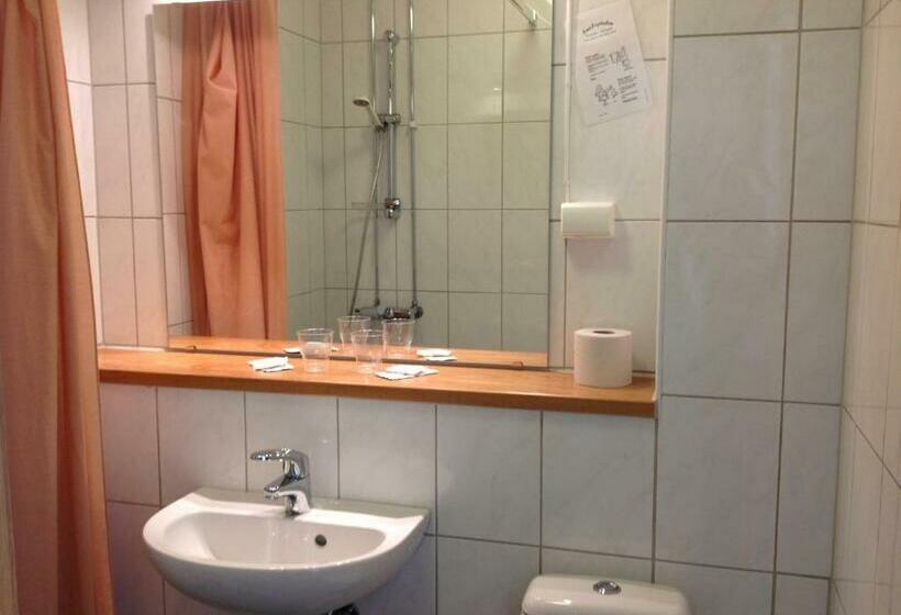 Номер Стандарт, Smedsgården