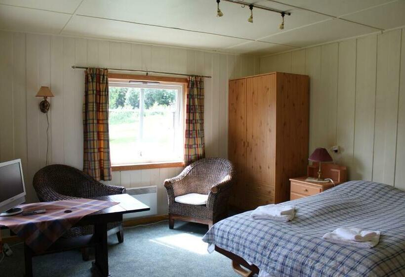 Дом 1 Спальня, Smedsgården