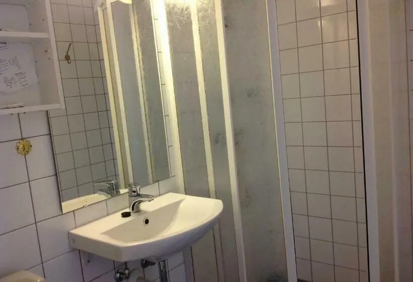 Standard-huone, Smedsgården