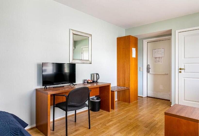 اتاق استاندارد یک نفره, Storebaug Hotell & Kro