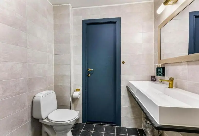 Sviitti, Storebaug Hotell & Kro