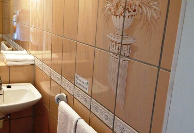 اتاق استاندارد یک نفره, Storebaug Hotell & Kro