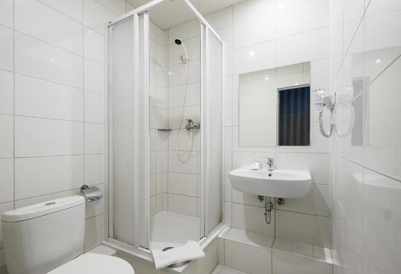 اتاق خانوادگی, Vilnius City