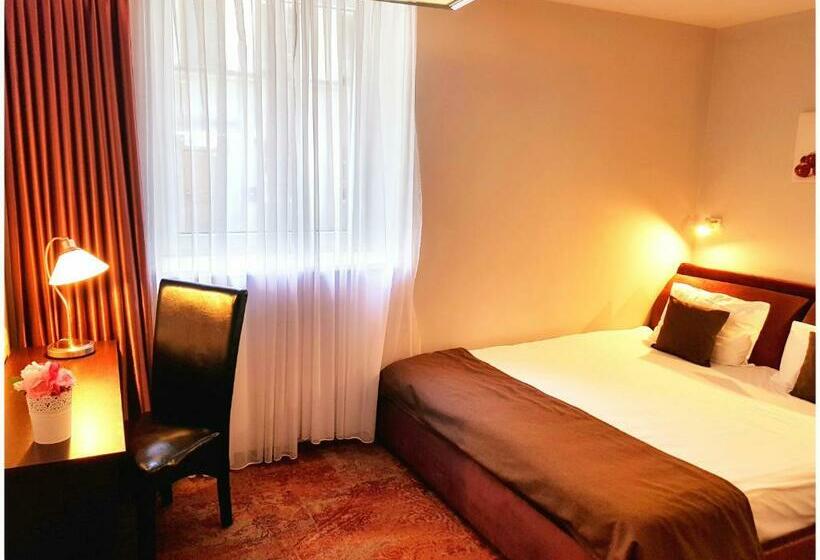 اتاق استاندارد, Vivulskis Apart