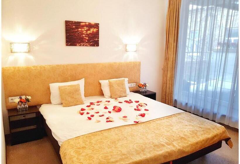 آپارتمان 1 خوابه با تراس, Vivulskis Apart