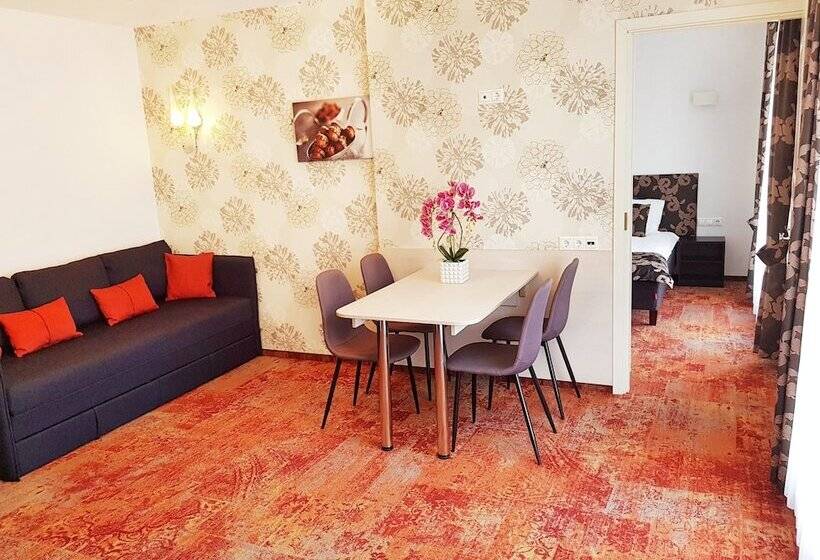 آپارتمان لوکس 1 خوابه, Vivulskis Apart