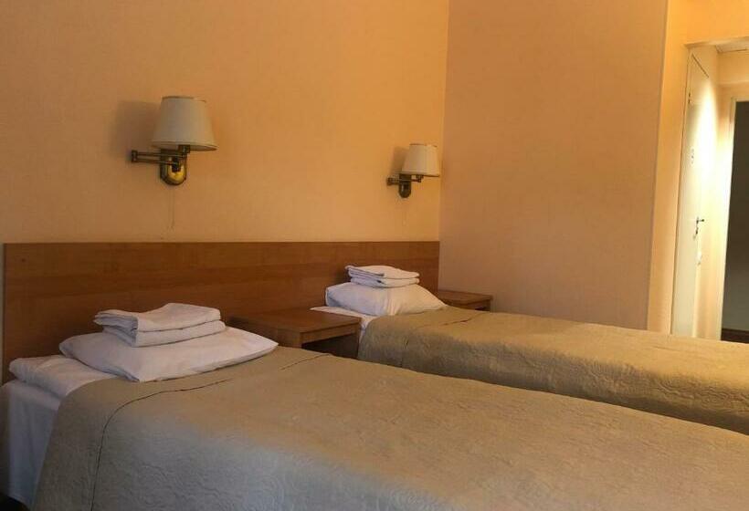 اتاق استاندارد, Yes