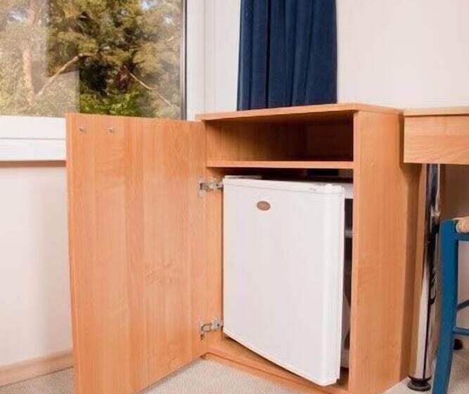 اتاق استاندارد, Yes