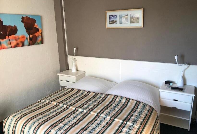 스탠다드 룸, Zee En Duin