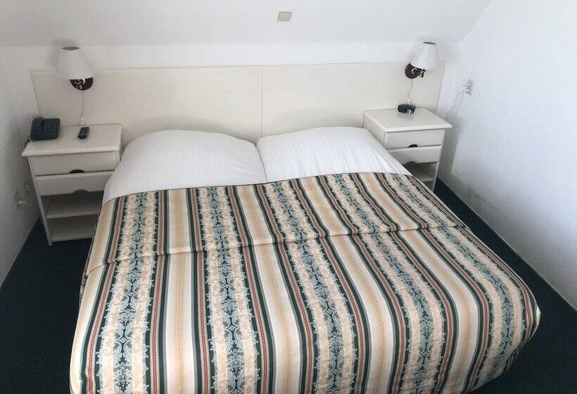 스탠다드 트리플 룸, Zee En Duin