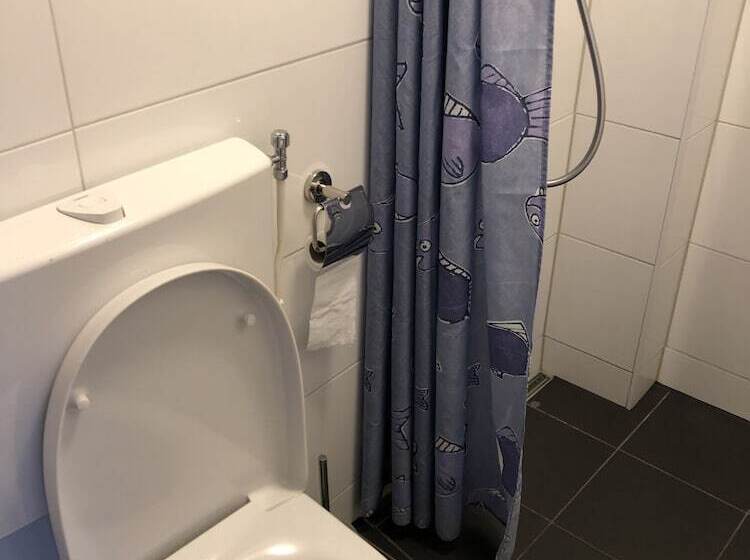 기본룸, Zee En Duin