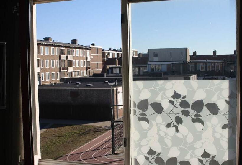 스탠다드 트리플 룸, Zee En Duin