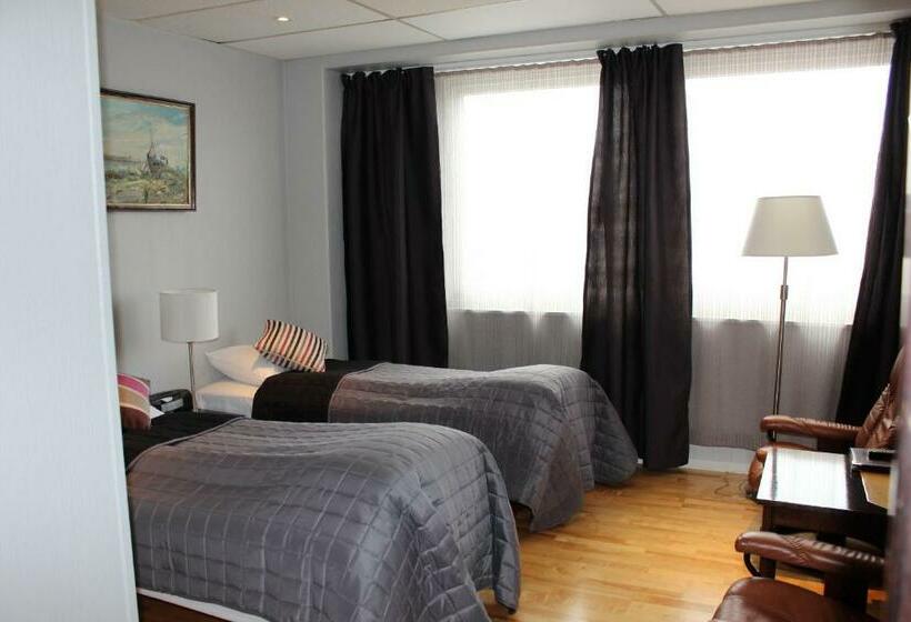 Номер Стандарт, Corner Hotell