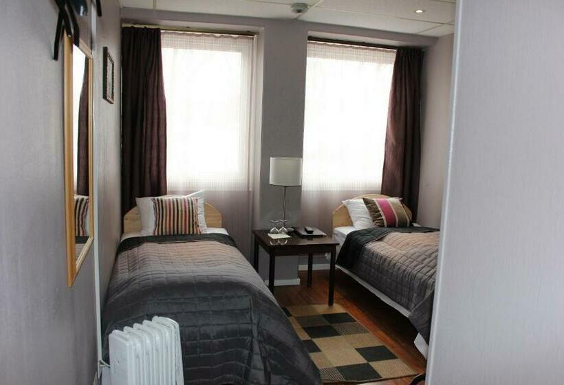 Номер Стандарт, Corner Hotell