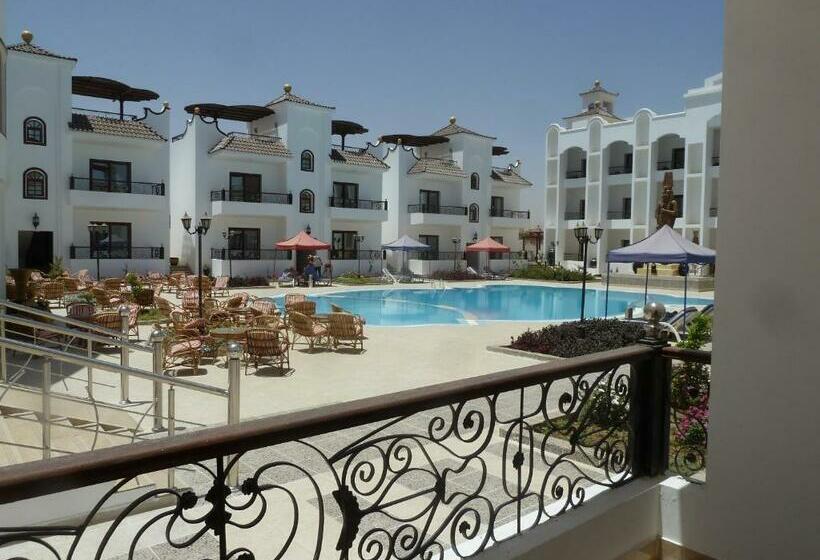 اتاق استاندارد با چشمانداز استخر, House Of Life Abydos