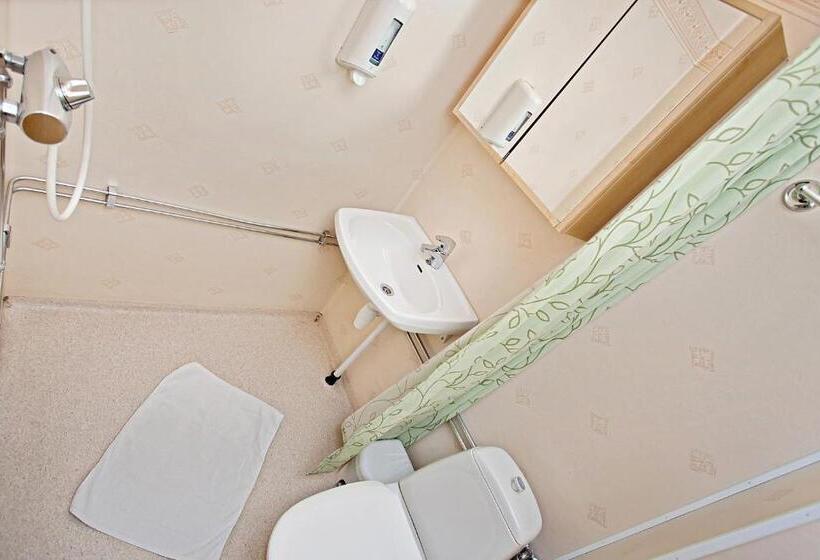 غرفة قياسية ثلاثية, Sandmoen Bed & Breakfast, Free Parking