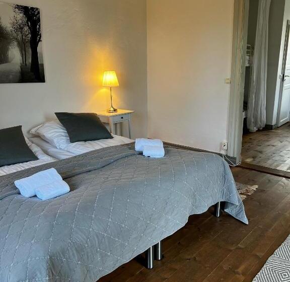 1階の1ベッドルームアパートメント, Svabesholms Kungsgårds B&b Och Pensionat Stenshuvud