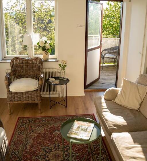 浴室共有ファミリールーム, Svabesholms Kungsgårds B&b Och Pensionat Stenshuvud