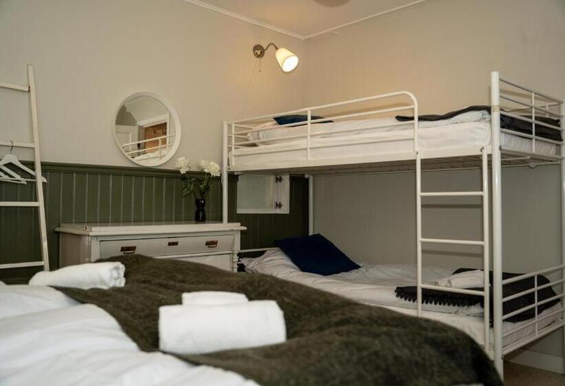 浴室共有ファミリールーム, Svabesholms Kungsgårds B&b Och Pensionat Stenshuvud