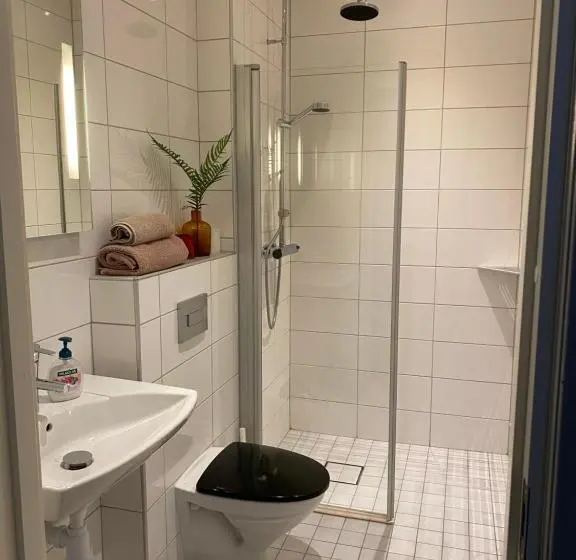 Standard Yhden Hengen Huone, Ting1903 Bed & Breakfast