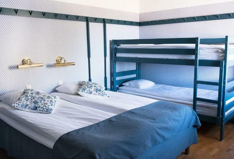 חדר סטנדרט לארבעה, Agda Lund Bed & Breakfast