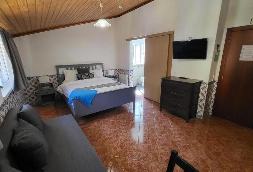 Студия Стандарт, Guesthouse Of Alcobaça