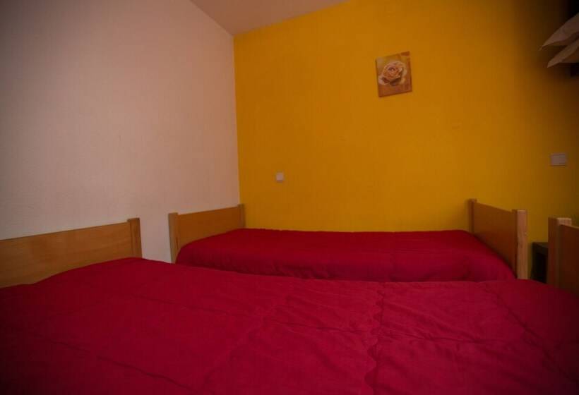 スタンダードルーム, Hi Aveiro – Pousada De Juventude