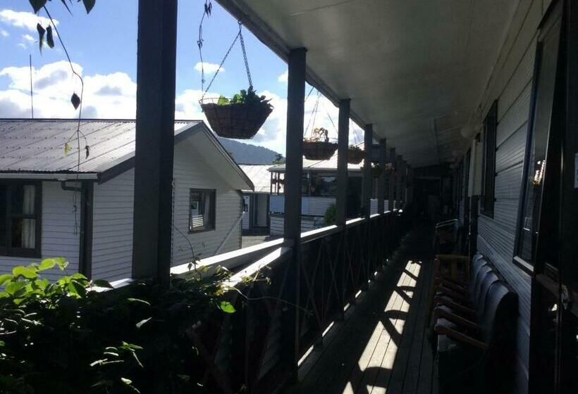 מיטה בחדר משותף, Ivorytowers Accommodation